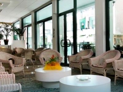 Hotel Chic Cattolica Esterno foto